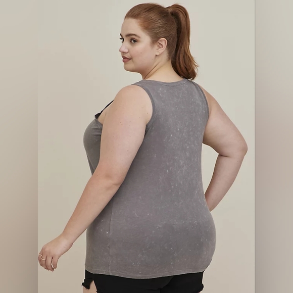 Torrid LoveSick Gray Wash Front Slash Palm Dreams Graphic Tank Top, size 0x - Picture 3 of 12